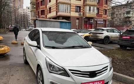 Hyundai Solaris II рестайлинг, 2016 год, 750 000 рублей, 1 фотография