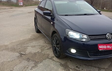 Volkswagen Polo VI (EU Market), 2011 год, 620 000 рублей, 5 фотография