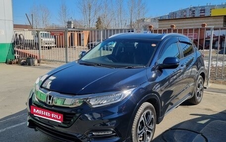 Honda Vezel, 2018 год, 2 000 000 рублей, 3 фотография