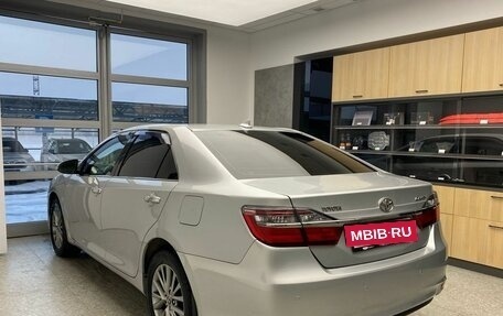 Toyota Camry, 2016 год, 2 250 000 рублей, 6 фотография