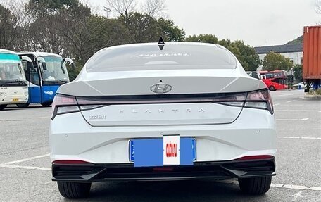 Hyundai Elantra, 2021 год, 1 175 000 рублей, 6 фотография