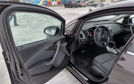 Opel Astra J, 2014 год, 1 100 000 рублей, 7 фотография