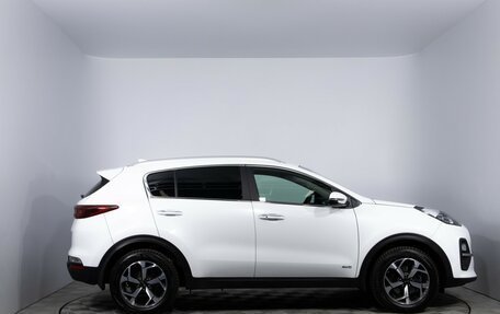 KIA Sportage IV рестайлинг, 2021 год, 2 748 000 рублей, 4 фотография