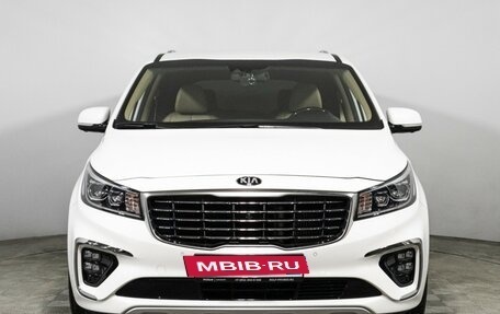 KIA Carnival III, 2018 год, 3 750 000 рублей, 2 фотография