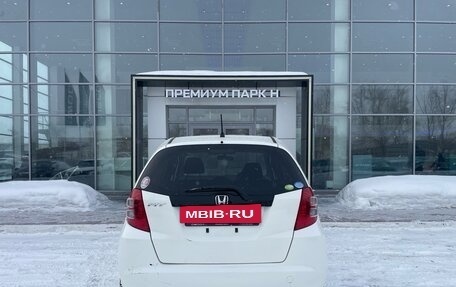 Honda Fit III, 2008 год, 650 000 рублей, 7 фотография