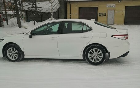 Toyota Camry, 2018 год, 2 850 000 рублей, 8 фотография