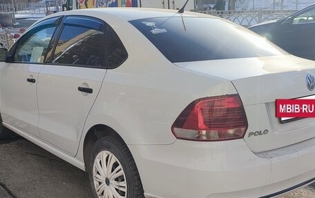 Volkswagen Polo VI (EU Market), 2016 год, 880 000 рублей, 4 фотография