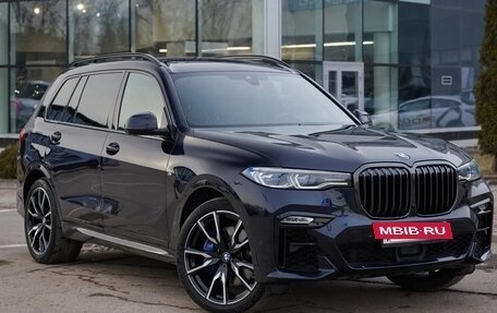 BMW X7, 2021 год, 8 990 000 рублей, 3 фотография