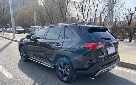 Toyota RAV4, 2022 год, 2 515 000 рублей, 4 фотография