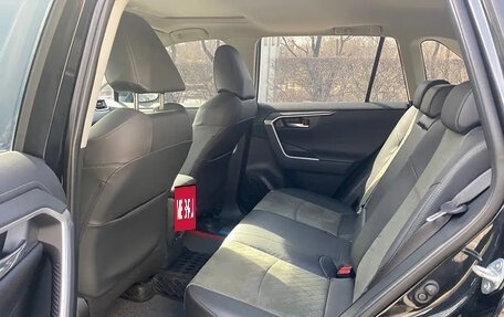 Toyota RAV4, 2022 год, 2 515 000 рублей, 8 фотография