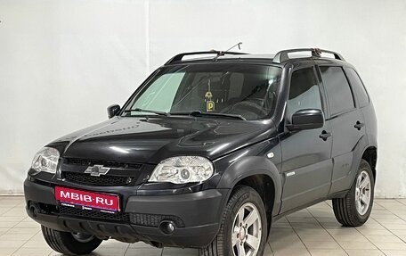 Chevrolet Niva I рестайлинг, 2015 год, 769 900 рублей, 1 фотография