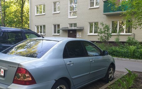 Toyota Corolla, 2005 год, 600 000 рублей, 3 фотография