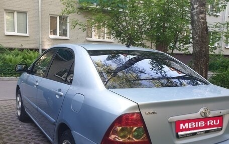 Toyota Corolla, 2005 год, 600 000 рублей, 5 фотография