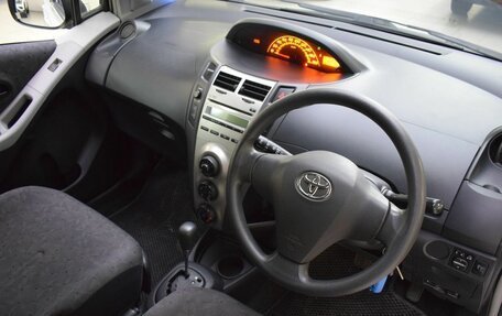 Toyota Vitz, 2008 год, 570 000 рублей, 10 фотография