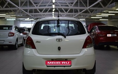 Toyota Vitz, 2008 год, 570 000 рублей, 7 фотография