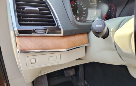 Volvo XC90 II рестайлинг, 2018 год, 3 999 999 рублей, 15 фотография
