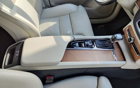 Volvo XC90 II рестайлинг, 2018 год, 3 999 999 рублей, 14 фотография