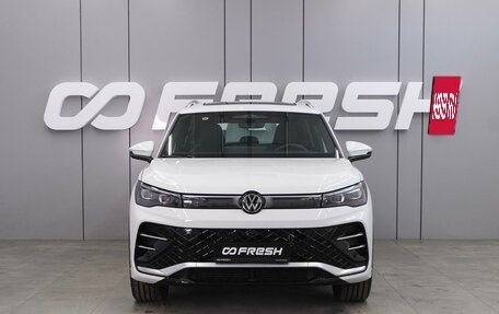 Volkswagen Tiguan II, 2024 год, 5 099 000 рублей, 3 фотография