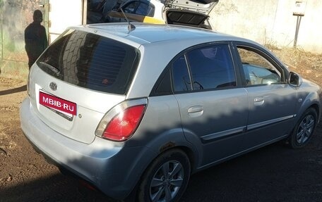 KIA Rio II, 2010 год, 450 000 рублей, 2 фотография