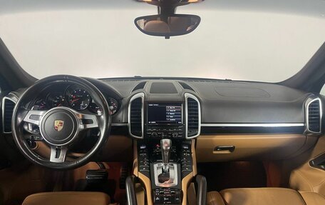 Porsche Cayenne III, 2014 год, 2 650 000 рублей, 15 фотография