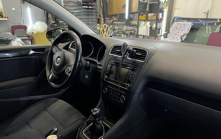 Volkswagen Golf VI, 2012 год, 750 000 рублей, 13 фотография