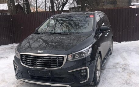 KIA Carnival III, 2019 год, 3 700 000 рублей, 11 фотография