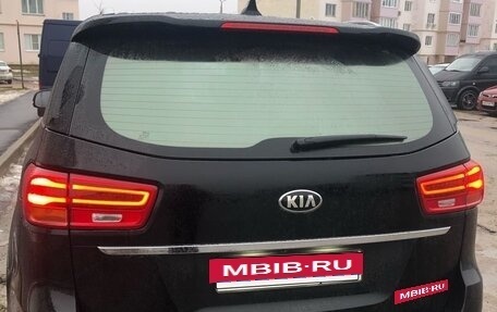 KIA Carnival III, 2019 год, 3 700 000 рублей, 10 фотография