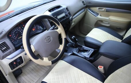 Toyota Land Cruiser Prado 120 рестайлинг, 2005 год, 1 890 000 рублей, 10 фотография