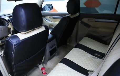 Toyota Land Cruiser Prado 120 рестайлинг, 2005 год, 1 890 000 рублей, 11 фотография