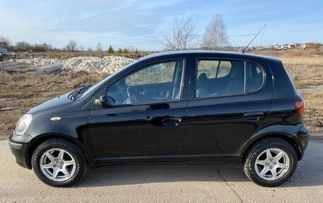 Toyota Yaris I рестайлинг, 2003 год, 395 000 рублей, 3 фотография