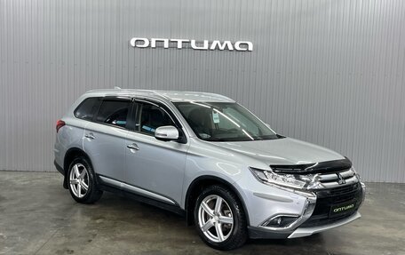 Mitsubishi Outlander III рестайлинг 3, 2018 год, 2 247 000 рублей, 3 фотография