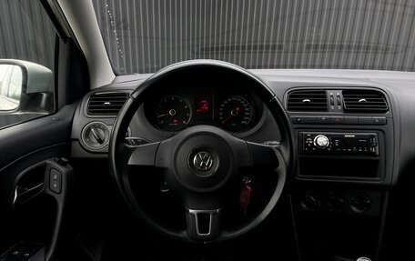 Volkswagen Polo VI (EU Market), 2012 год, 949 000 рублей, 11 фотография