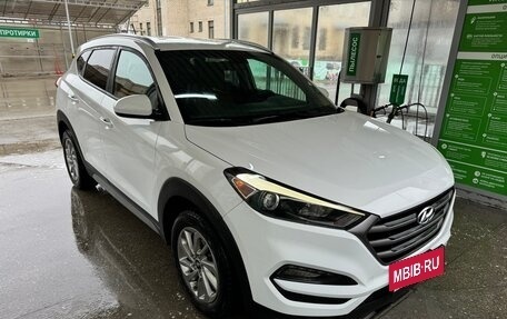 Hyundai Tucson III, 2017 год, 2 090 000 рублей, 2 фотография