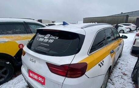 KIA cee'd III, 2022 год, 1 600 000 рублей, 3 фотография