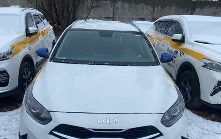 KIA cee'd III, 2022 год, 1 600 000 рублей, 7 фотография
