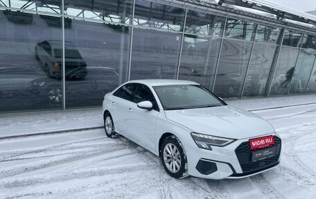 Audi A4, 2019 год, 2 605 000 рублей, 3 фотография