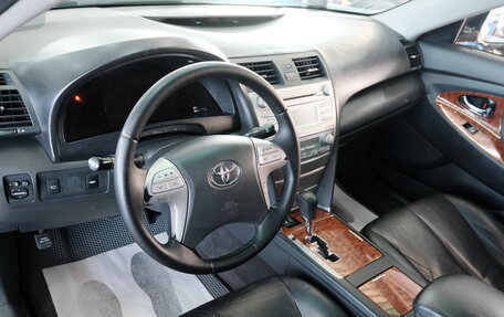 Toyota Camry, 2008 год, 1 299 000 рублей, 10 фотография