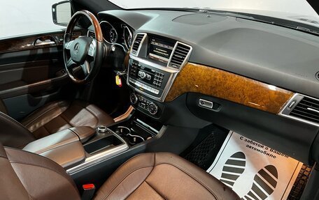 Mercedes-Benz M-Класс, 2011 год, 2 035 000 рублей, 10 фотография