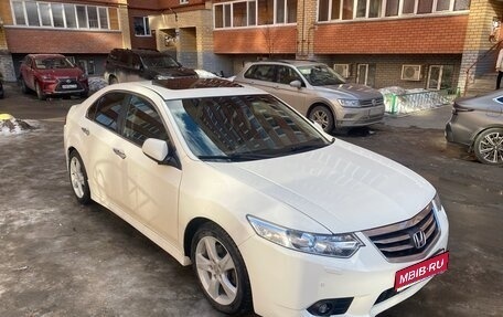 Honda Accord VIII рестайлинг, 2011 год, 1 750 000 рублей, 1 фотография