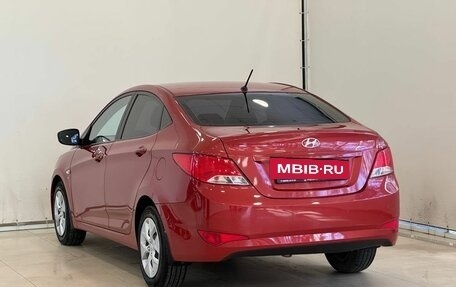 Hyundai Solaris II рестайлинг, 2015 год, 1 150 000 рублей, 7 фотография