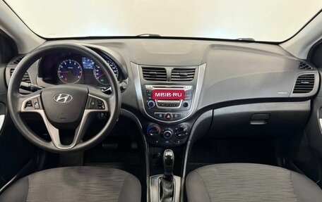 Hyundai Solaris II рестайлинг, 2015 год, 1 150 000 рублей, 16 фотография