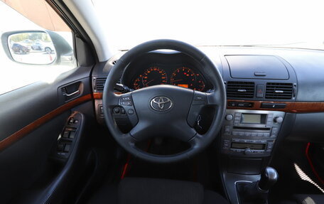 Toyota Avensis III рестайлинг, 2007 год, 1 066 000 рублей, 17 фотография
