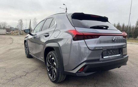 Lexus UX I, 2021 год, 2 690 000 рублей, 6 фотография