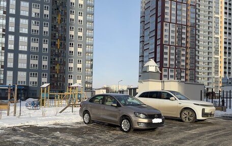 Volkswagen Polo VI (EU Market), 2016 год, 1 300 000 рублей, 2 фотография