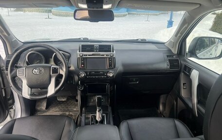 Toyota Land Cruiser Prado 150 рестайлинг 2, 2014 год, 3 450 000 рублей, 9 фотография