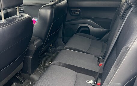 Peugeot 4007, 2011 год, 799 000 рублей, 13 фотография