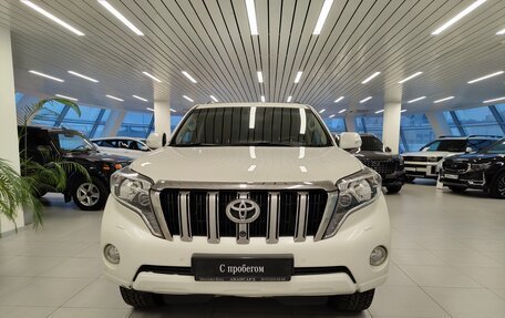 Toyota Land Cruiser Prado 150 рестайлинг 2, 2014 год, 3 580 000 рублей, 3 фотография