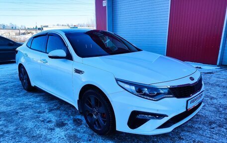 KIA Optima IV, 2018 год, 2 000 000 рублей, 2 фотография