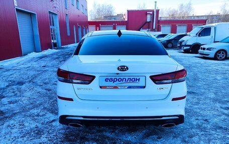 KIA Optima IV, 2018 год, 2 000 000 рублей, 6 фотография