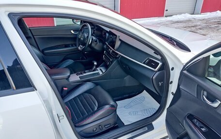 KIA Optima IV, 2018 год, 2 000 000 рублей, 19 фотография